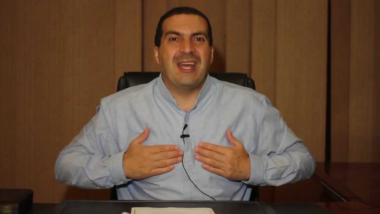 أزمات تعرض لها الداعية عمرو خالد .. «بينها منع بث برامجه من داخل مصر»