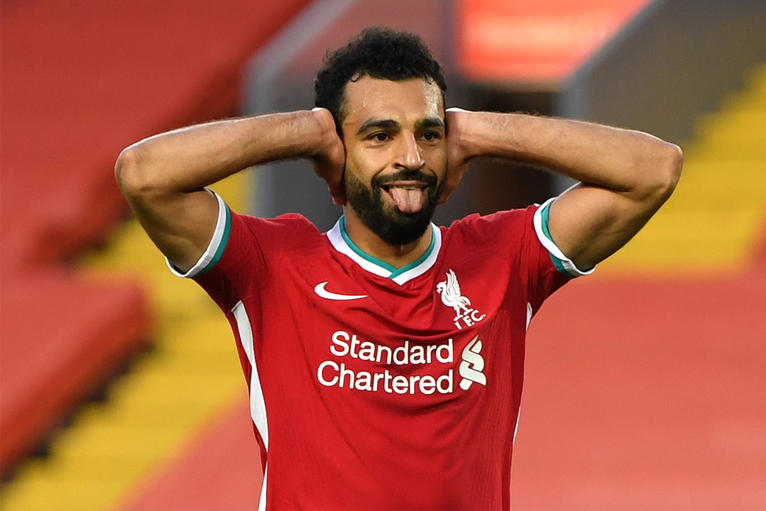 أنقذ مشردًا وجعل مؤمن زكريا حديث الصحف العالمية .. مواقف انسانية لمحمد صلاح تجعله فخر العرب الحقيقي 