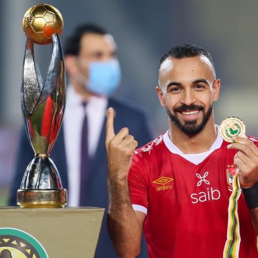 لاعب وحيد توفى من كورونا .. تعرف على أبرز اللاعبين الذين أصيبوا بكوفيد 19 في 2020