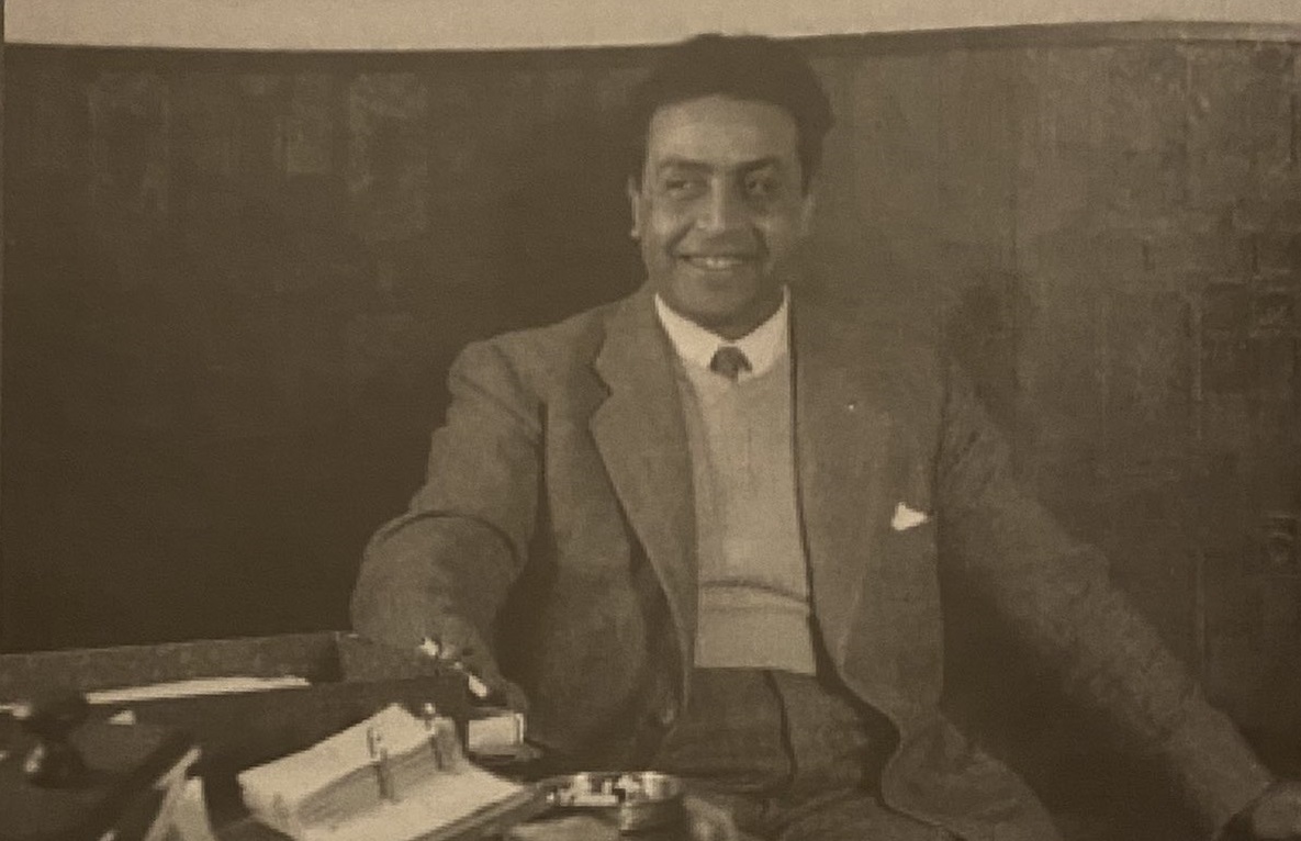 تزوج أم كلثوم عرفياً وطلقها بأمر الملك فاروق.. من هو الملحن محمود الشريف؟