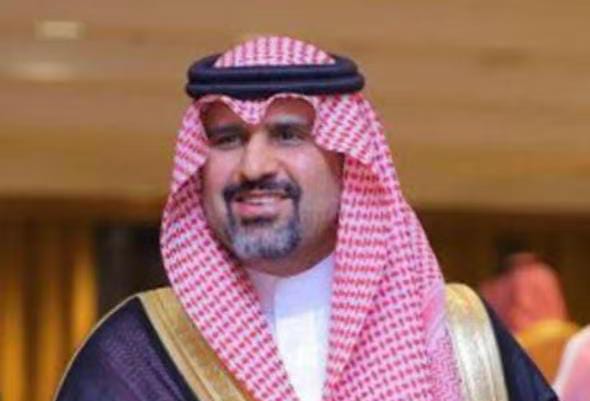 عبد العزيز بن فيصل:  التفاؤل والتطوير الذاتي يدعم النجاح على سوشيال ميديا 