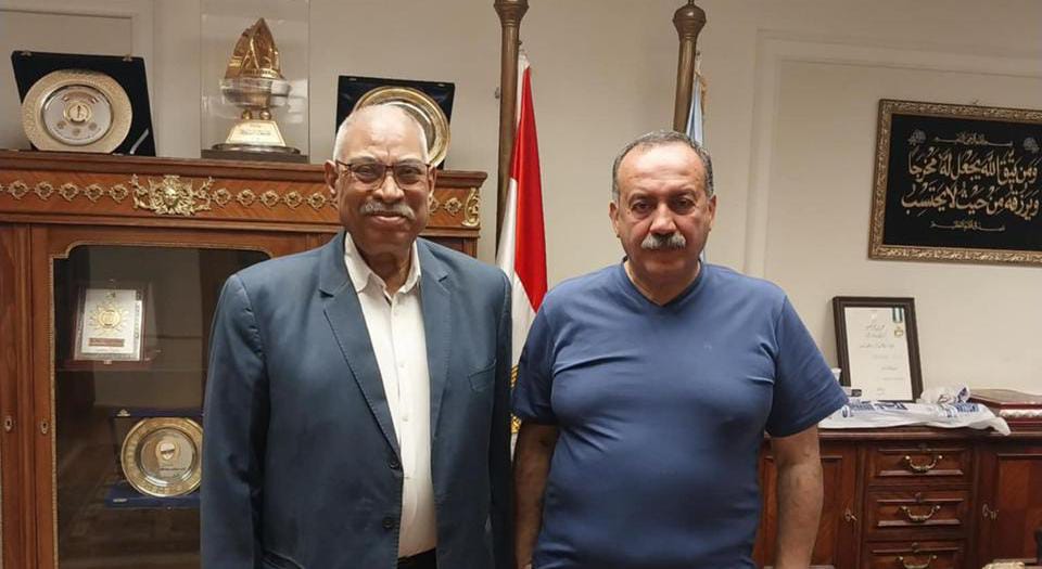 عبد الحكيم طرش.. رجل المصالحات وصوت الشارع فى منفلوط